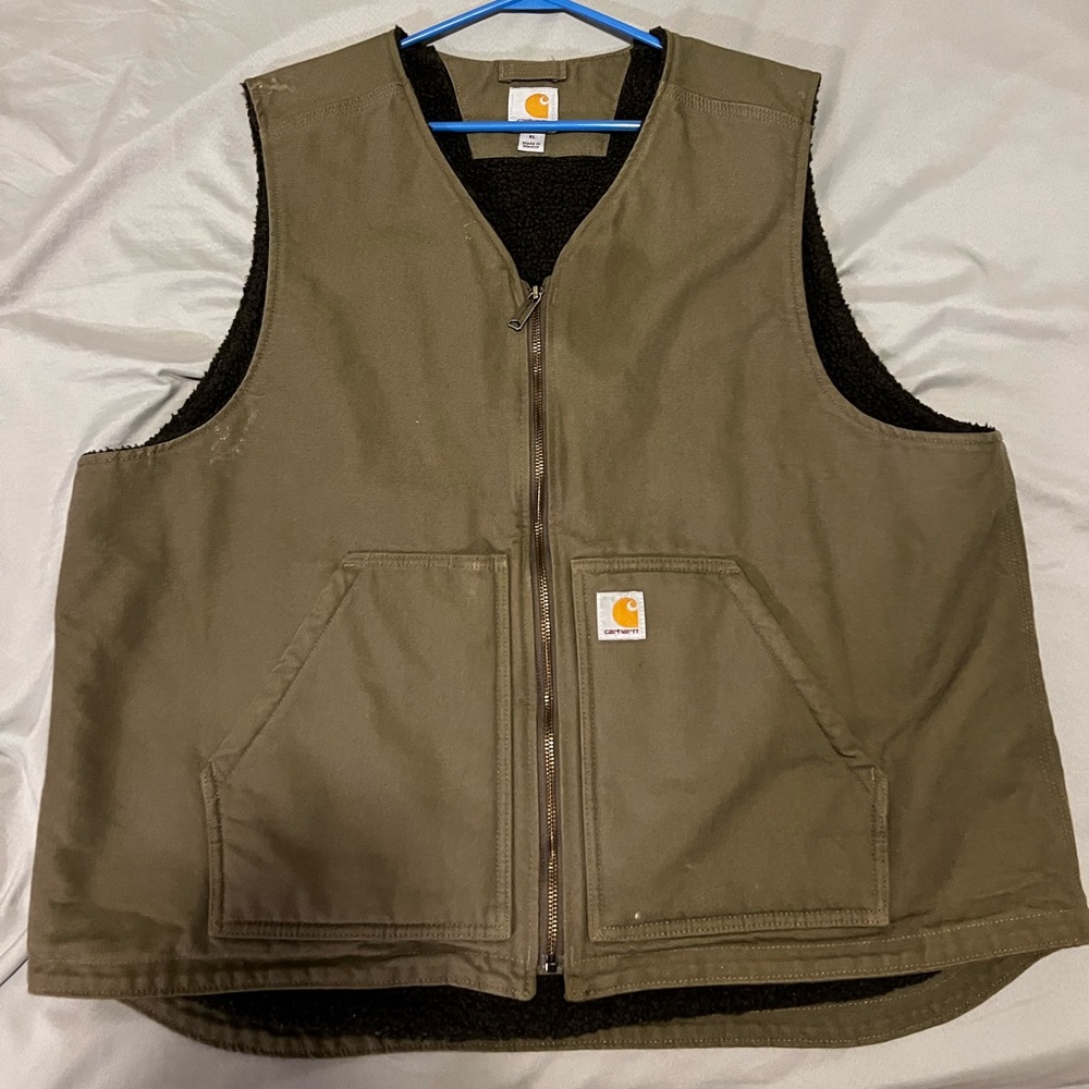 XL Carhartt Vest